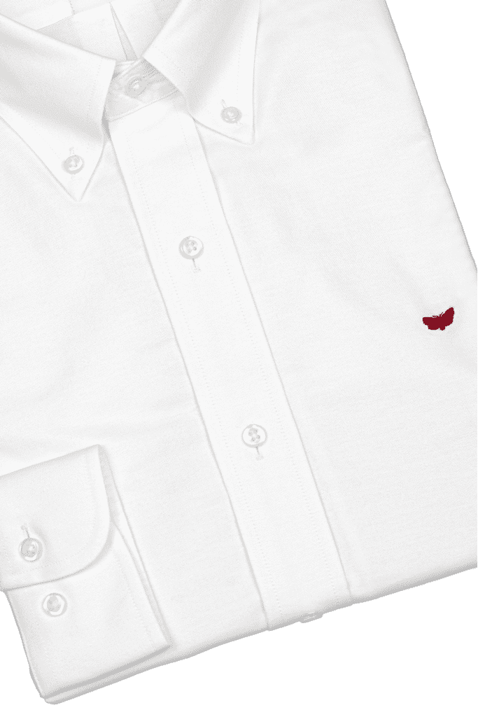 חולצה-לבנה-עם-כפתורים-בצווארון-גזרה-צרה-סמל-בורדו-4_optimized