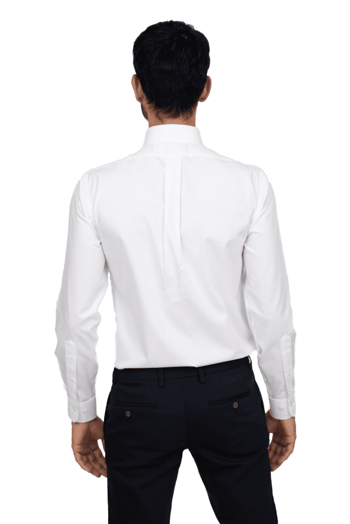 חולצה-לבנה-צווארון-קלאסי-גזרה-צרה-3_optimized